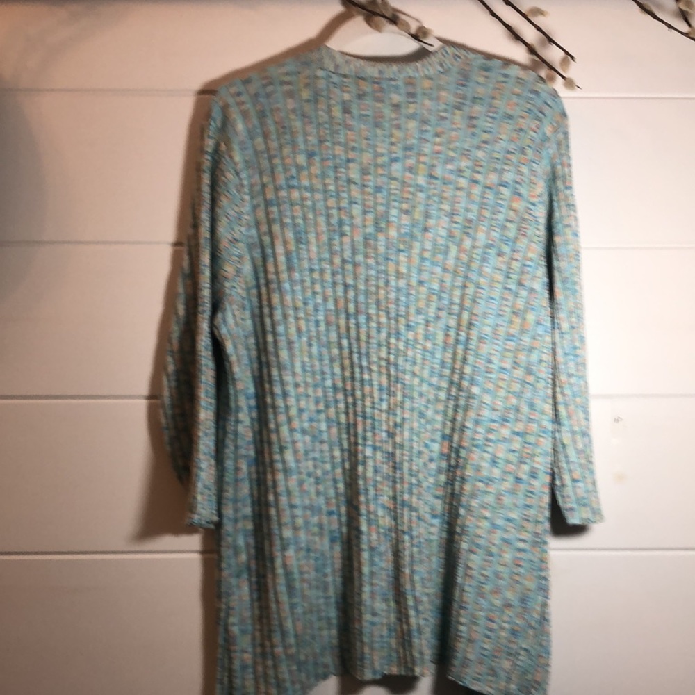 j.h. Collectibles women’s open cardigan.  Size 2X - Picture 7 of 11